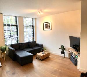 2 bedroom apartment with garden