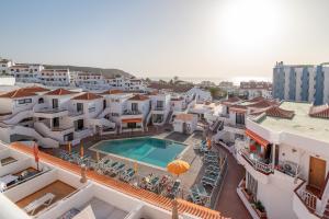 2 Bedroom Luxury Apartment with Sea View in Los Cristianos