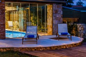 Rustic villa Radosic with indoor pool