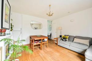 GuestReady - Cosy and bright home in Islington