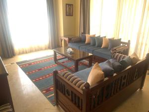 Marina Bliss-Seaside Retreat