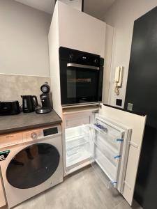 Appartement Langenhagen - Hannover mit Balkon, EBK und Parkplatz