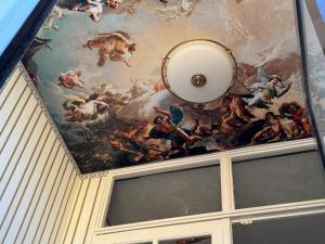 Attractive with Total Comfort - Ground Floor