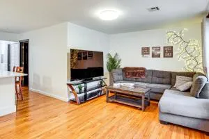 8 Mi to NYC Centrally Located Jersey City Apt! - West Bergen