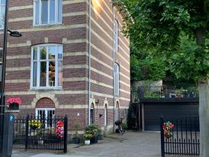 Attractive with Total Comfort - Ground Floor