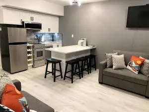 Loon Mnt River and Mnt views Free shuttle Pool - بريتون وودز