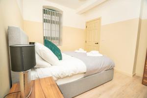 Stylish 1 Bed Apartment in Central Newark