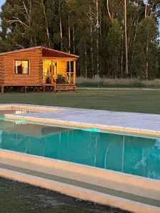 Cabañas Laguna de los Sauces - Azul