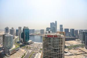 RH- Modern Elegance 2BR, prime location, Walk to Dubai Mall