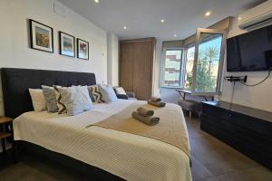 Acogedor Apartamento Moderno con Piscina en Nerja, Perfecto para una Escapada