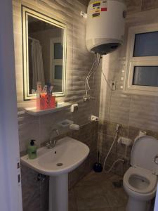 Modern and Cozy Apartment - Great Sunlight