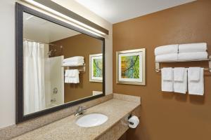 Fairfield Inn and Suites Chicago Lombard