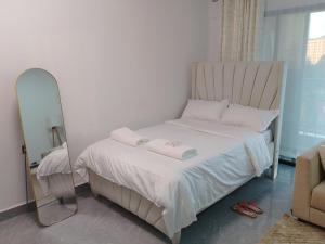 Studio in Kileleshwa with Gym, Pool, Netflix, Washer