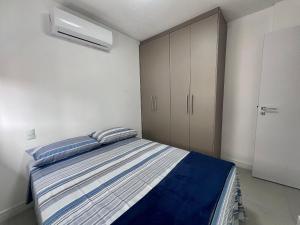 Lindo apto na Praia de Palmas! PS01I