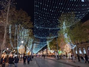 Aix en Provence - Rotonde - Cours Mirabeau
