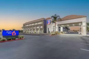 Studio 6 Suites Perris, CA - Menifee