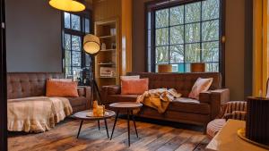 CRASHNSTAY - Wachtpost 20