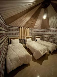 North moon Camp