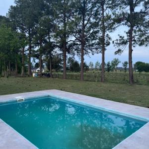 Quinta familiar con pileta y amplio parque