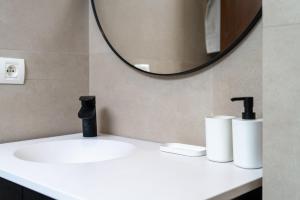 Luxueux Appartement 2 Chambres, Vue Casa Port