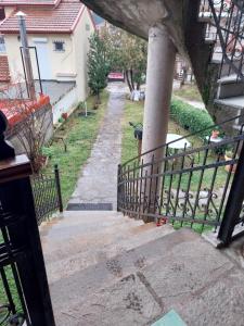 ΛΑΓΟΥΜΙ suite Α1