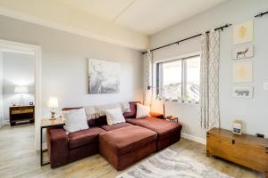 3 Mi to Sugar Mountain Ski Resort Cozy Getaway!