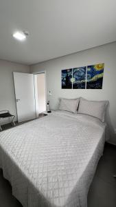 Flat Moderno c Nespresso, Alexa e Internet 600Gb