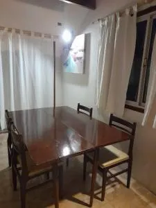 Departamento 3 ambientes, para 4 personas, barrio tranquilo a una cuadra del bosque - General Juan Madariaga