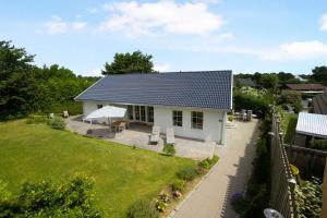 New And Cozy House By The Beach And Forest