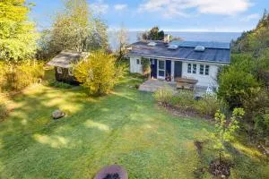 Cottage On Fur Island With Exceptional Sea View - Hesselbjerg