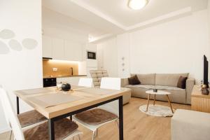 Helia Luxury Apartment New Boulevard