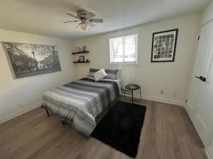 Deluxe 2BD Movie Apartment in Port Dover - Port Dover