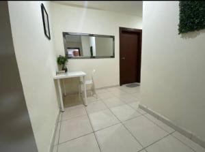 Decent Room with Balcony Near Mall of the Emirates