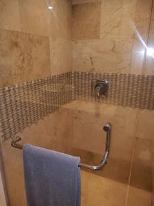 Penthouse Studio 2 blocks from Los Muertos beach