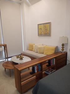 Penthouse Studio 2 blocks from Los Muertos beach