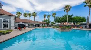 Sleepover 1BD 1BA Corpus Christi Apartments - Peary Place