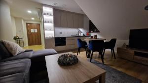 Adama Mickiewicza 78