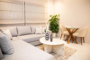 Two bedroom luxury apartment tangier Just family and couple married