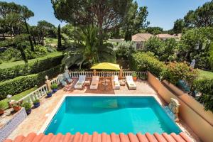 4 Bedrooms Private Pool Close ToAmenities