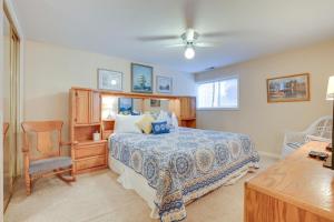 Cozy Oregon Resort Condo - Steps to Lincoln Beach!