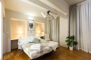 Ponte Vecchio Luxury Retreat