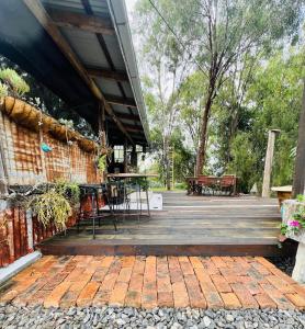 The Cabin, Ghost Gum Gully