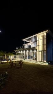 Prakriti Villa - Hill top home in a nature