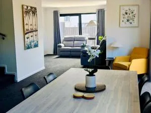 New Built Gem in Hillcrest - Newstead