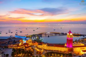 Luna Sol Apartment - Sunset & Firework Signature