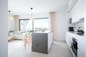 3-Bedroom Oasis Private, Luxe, Scenic, Spacious