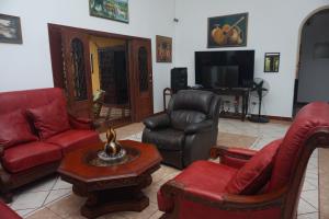 Casa Familiar Colonial-Laguna de Apoyo