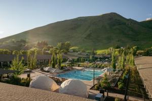 The Virginian Lodge, an Outbound Hotel