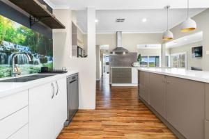 Lakeview Retreat on the Esplanade