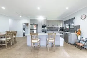 Getaway on the Green - Aitkenvale